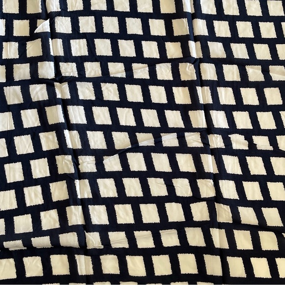 Blue and White Geometric Print Poly Cotton Fabric - Picture 2 of 2
